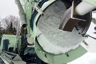 Saugbagger Hennef - Schneesaugen